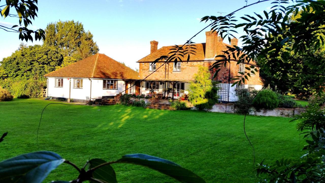 Iffin Farmhouse - Ferienwohnung Canterbury