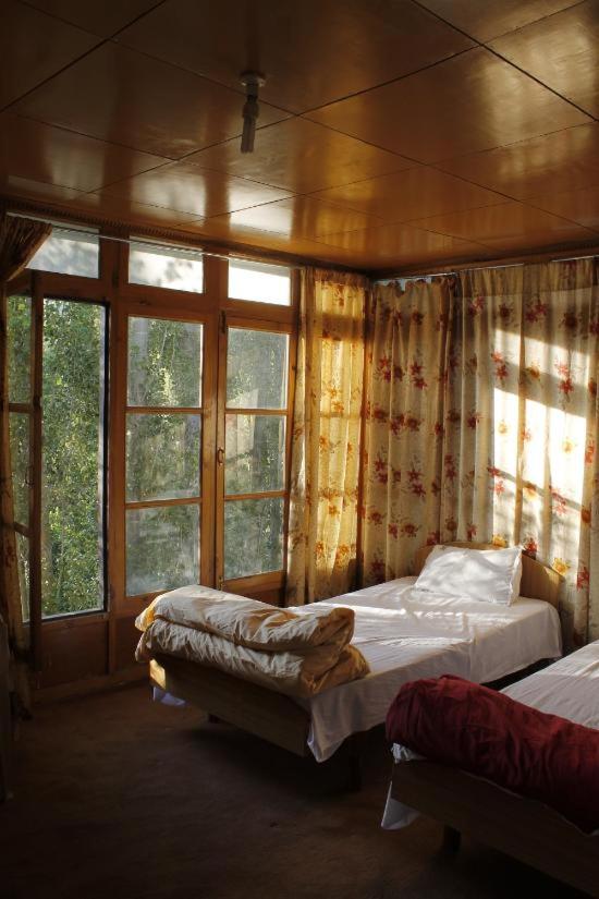 Double or Twin Room with Shared Bathroom