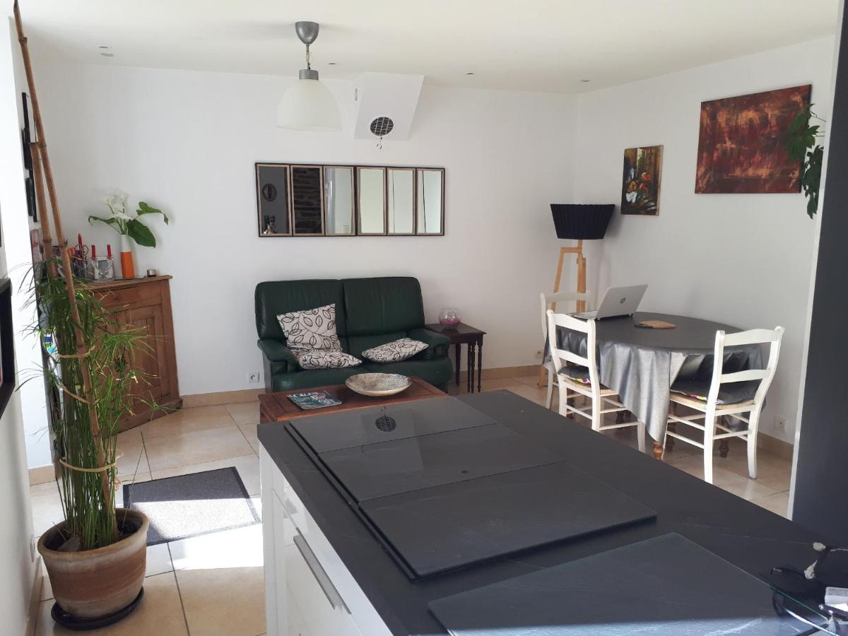 Maison d'hôte très calme plein centre ville jardin - B&B Moëlan-sur-Mer