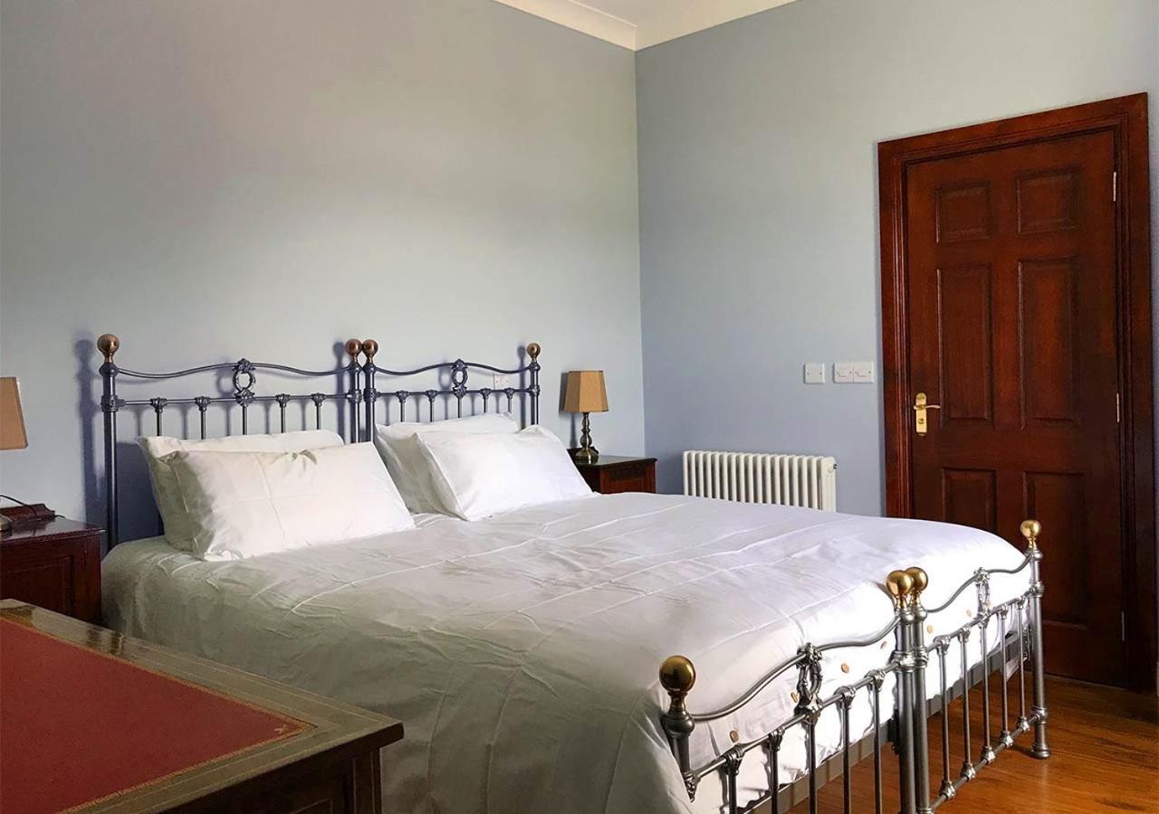 Doppel-/Zweibettzimmer mit Seeblick