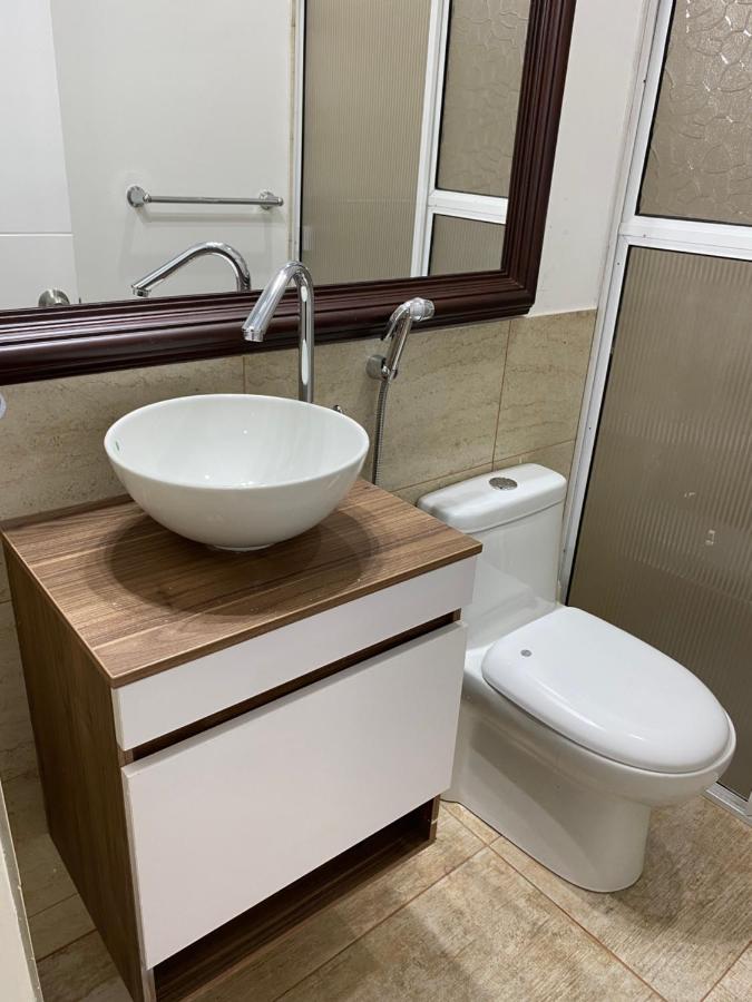 Hermoso apartamento recien remodelado en el centro de Palmira apto 1 - Bed and Breakfast Palmira