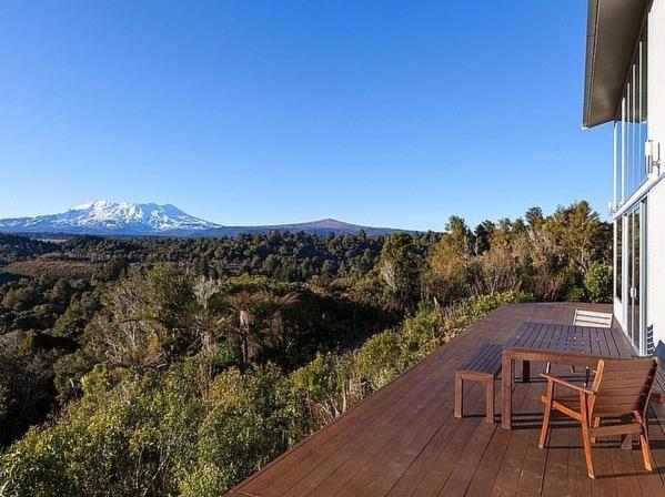 B&B National Park - Triple Peaks Eco Lodge- National Park Holiday Home - Bed and Breakfast National Park