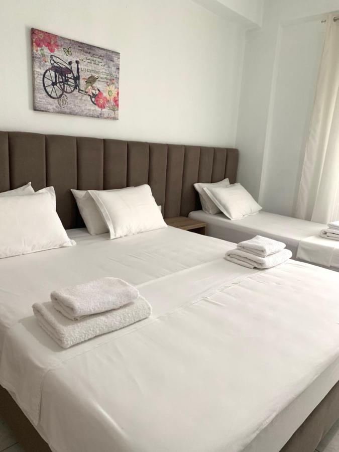 Habitación Triple con balcón