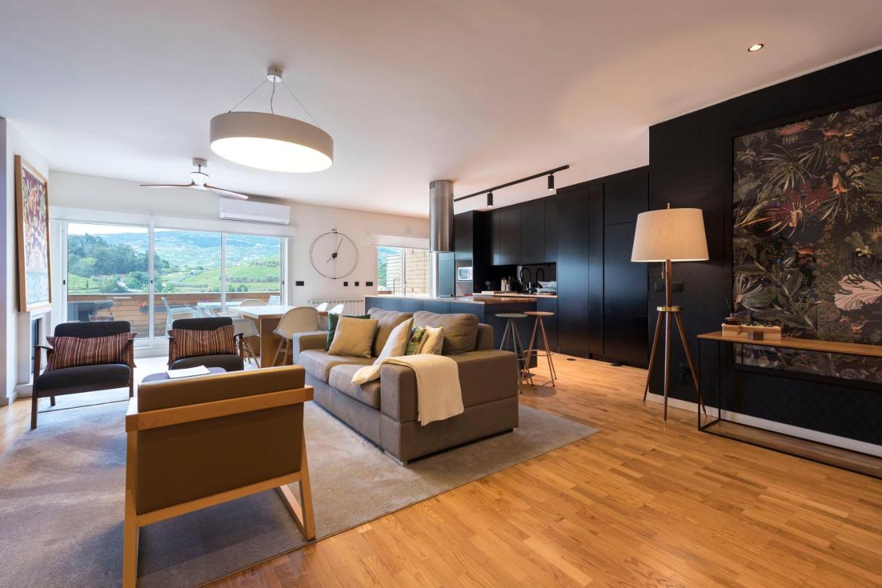 Penthouse Douro Valley with Terrace - Chambres d’hôtes Peso da Régua