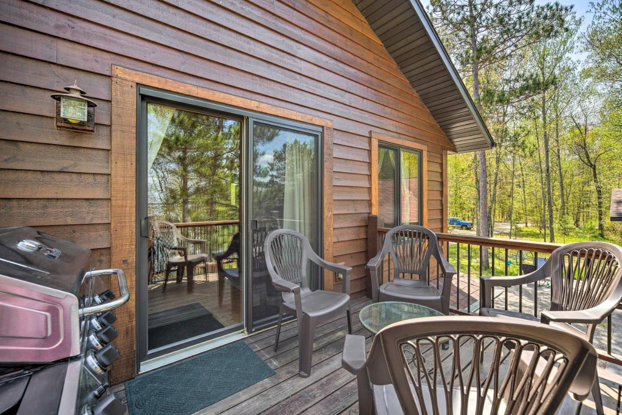 Waterfront Escape w/ Fire Pit in Crosslake! - Chambres d'hôtes Crosslake