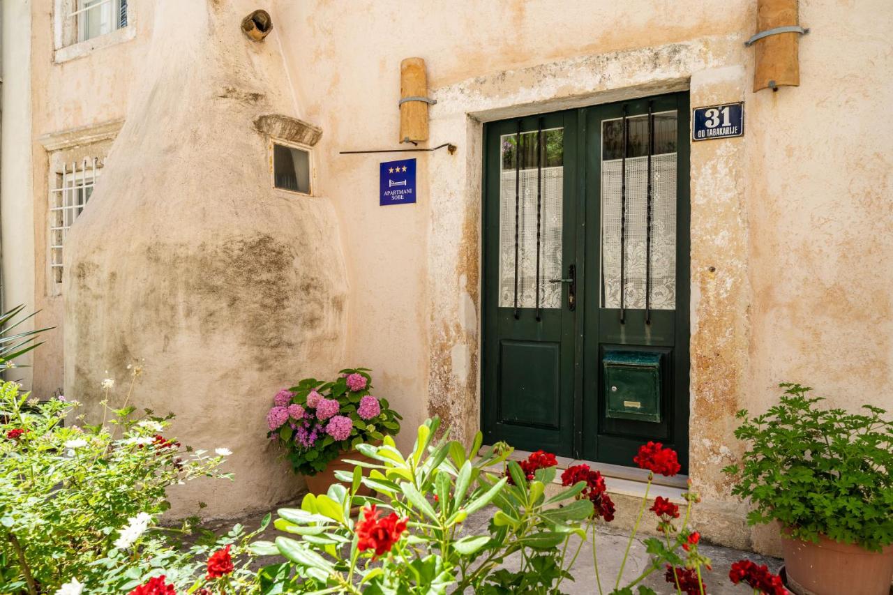 Old Town Historical Residence - B&B