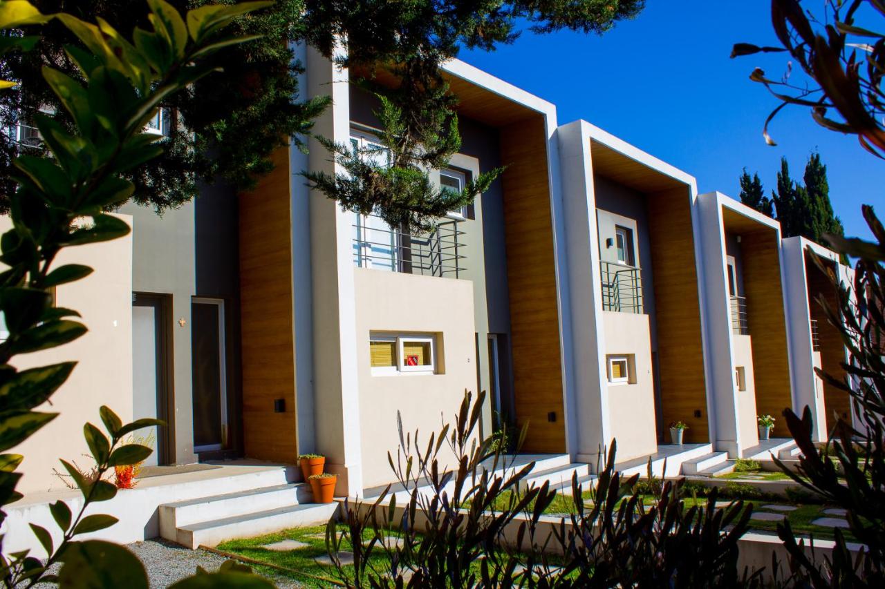 B&B Tandil - Ananda Apart Tandil - Dptos en alquiler temporario - Bed and Breakfast Tandil