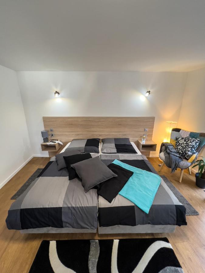 Apartamento con balcón