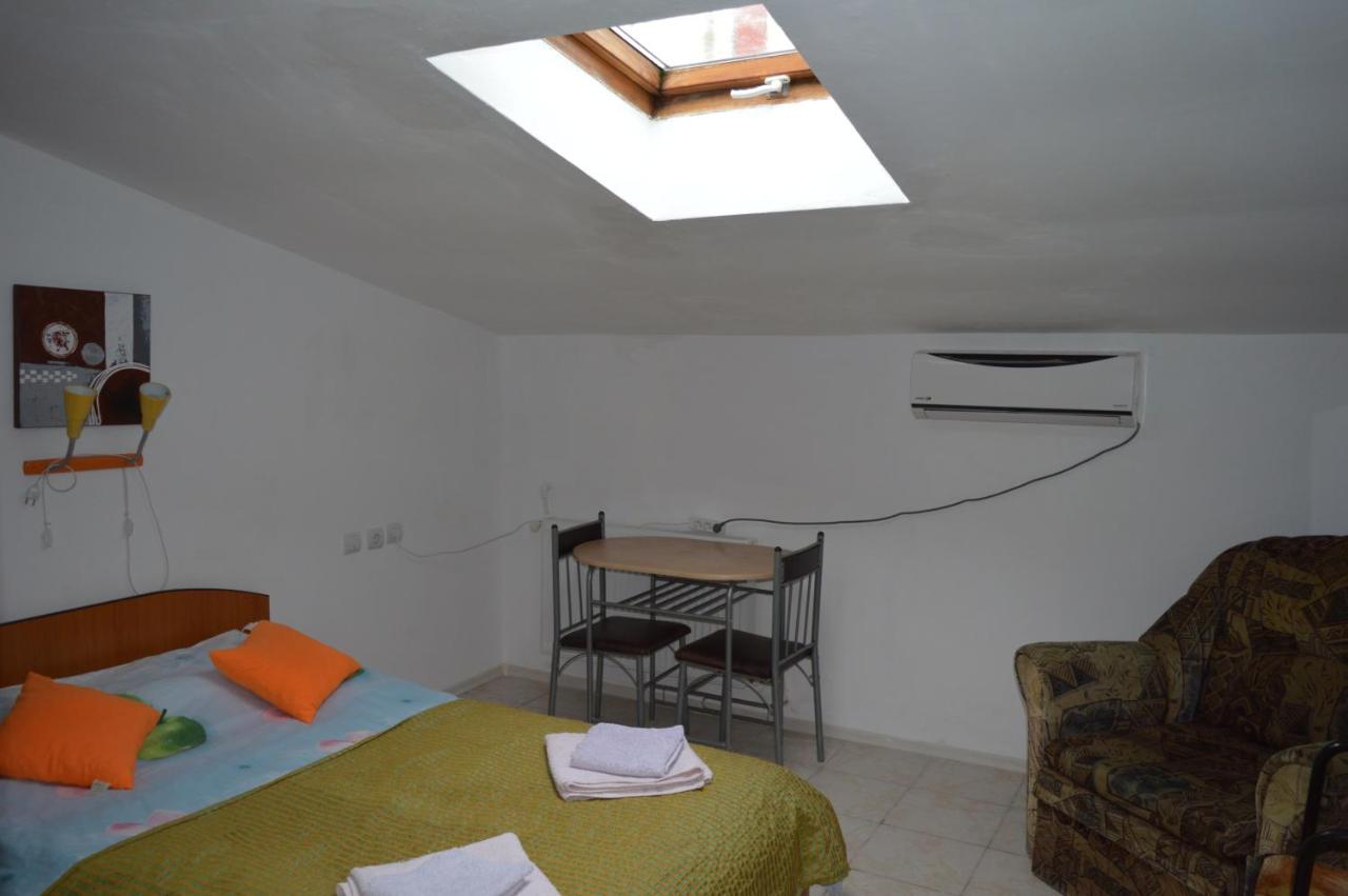 Studio Mansardé