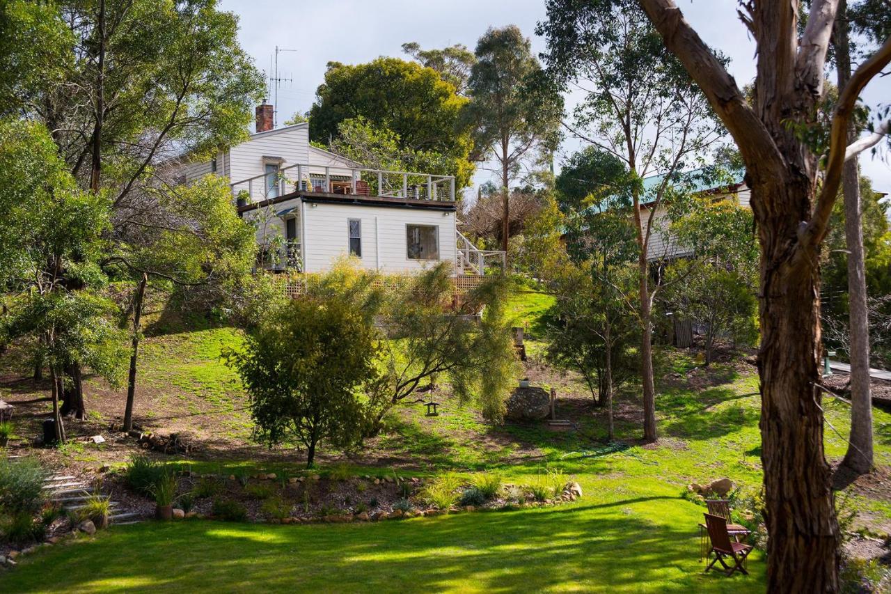 B&B Hepburn Springs - Monigatti Cottage - Bed and Breakfast Hepburn Springs