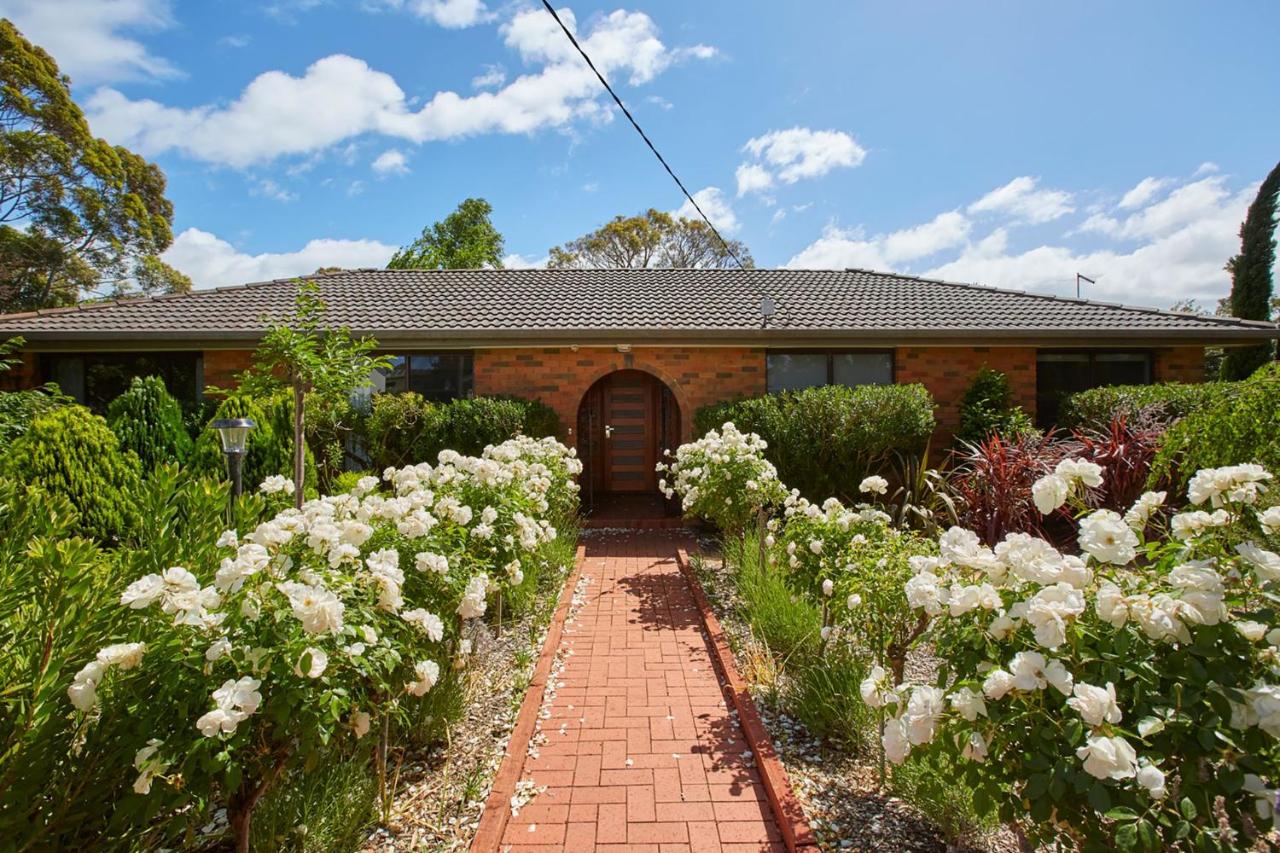 B&B Inverloch - Villa Bellissimo Linen Included - Bed and Breakfast Inverloch