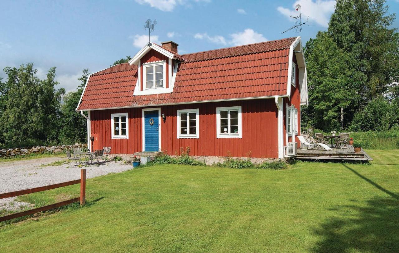 B&B Holmsjö - Beautiful Home In Holmsj With 3 Bedrooms - Bed and Breakfast Holmsjö