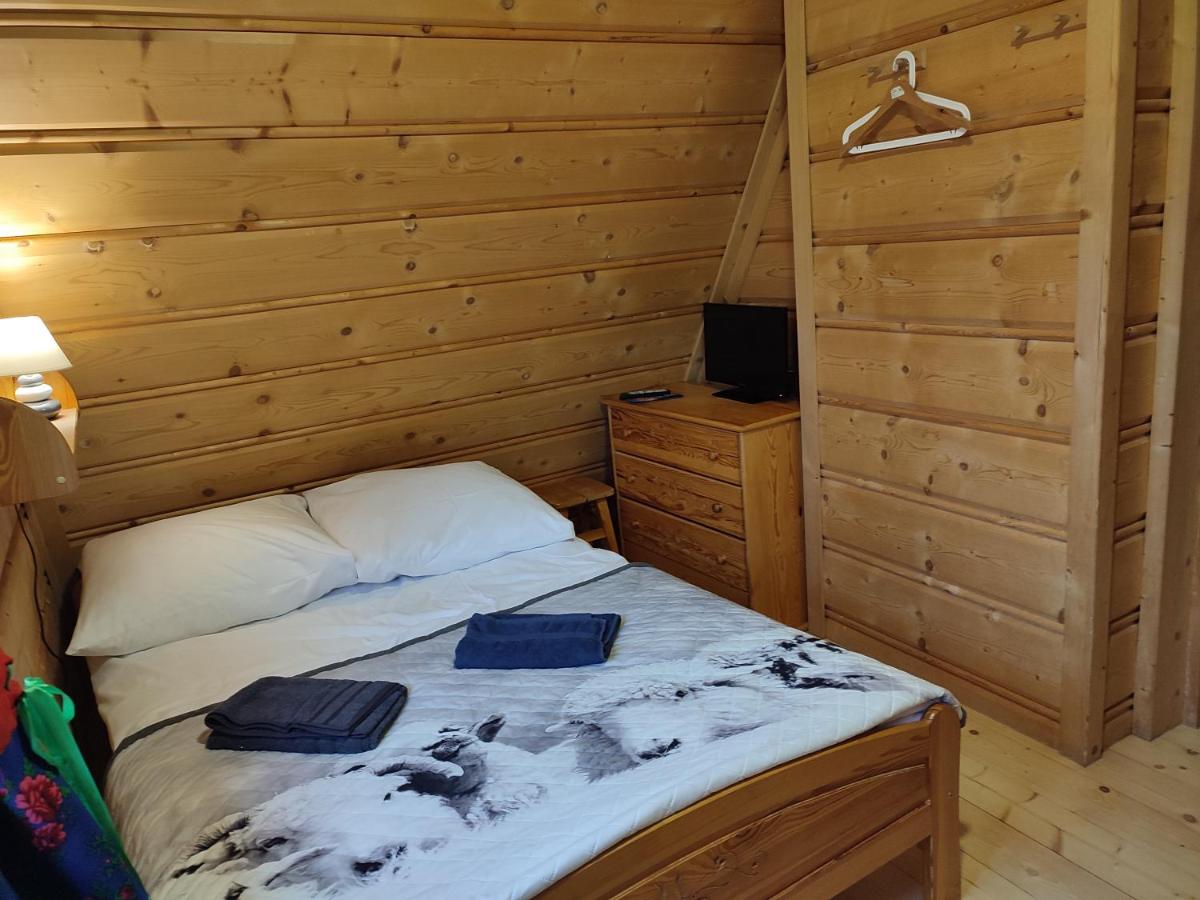 Quadruple Room with Private Bathroom