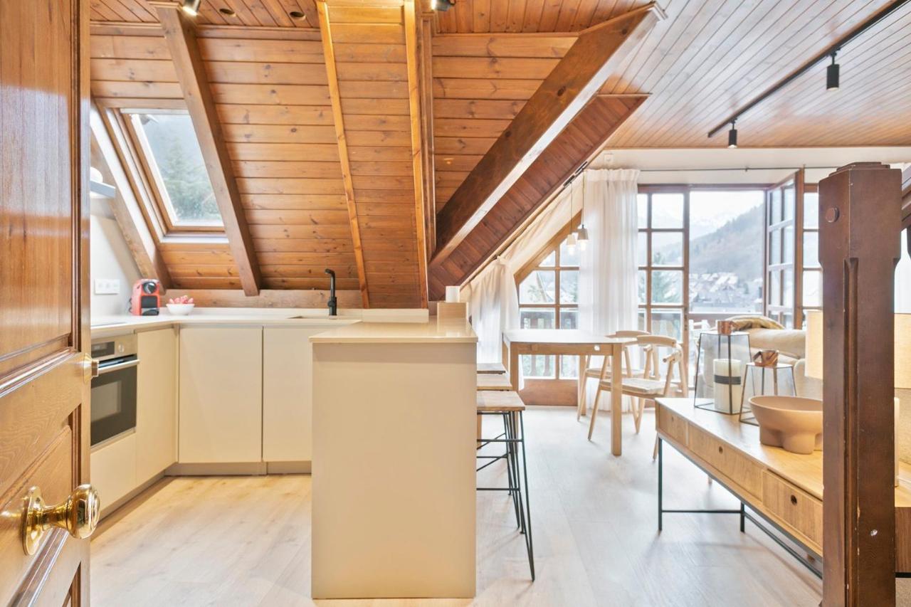 Luderna - Apartamento Arties era Cabaneta - B&B Artiés