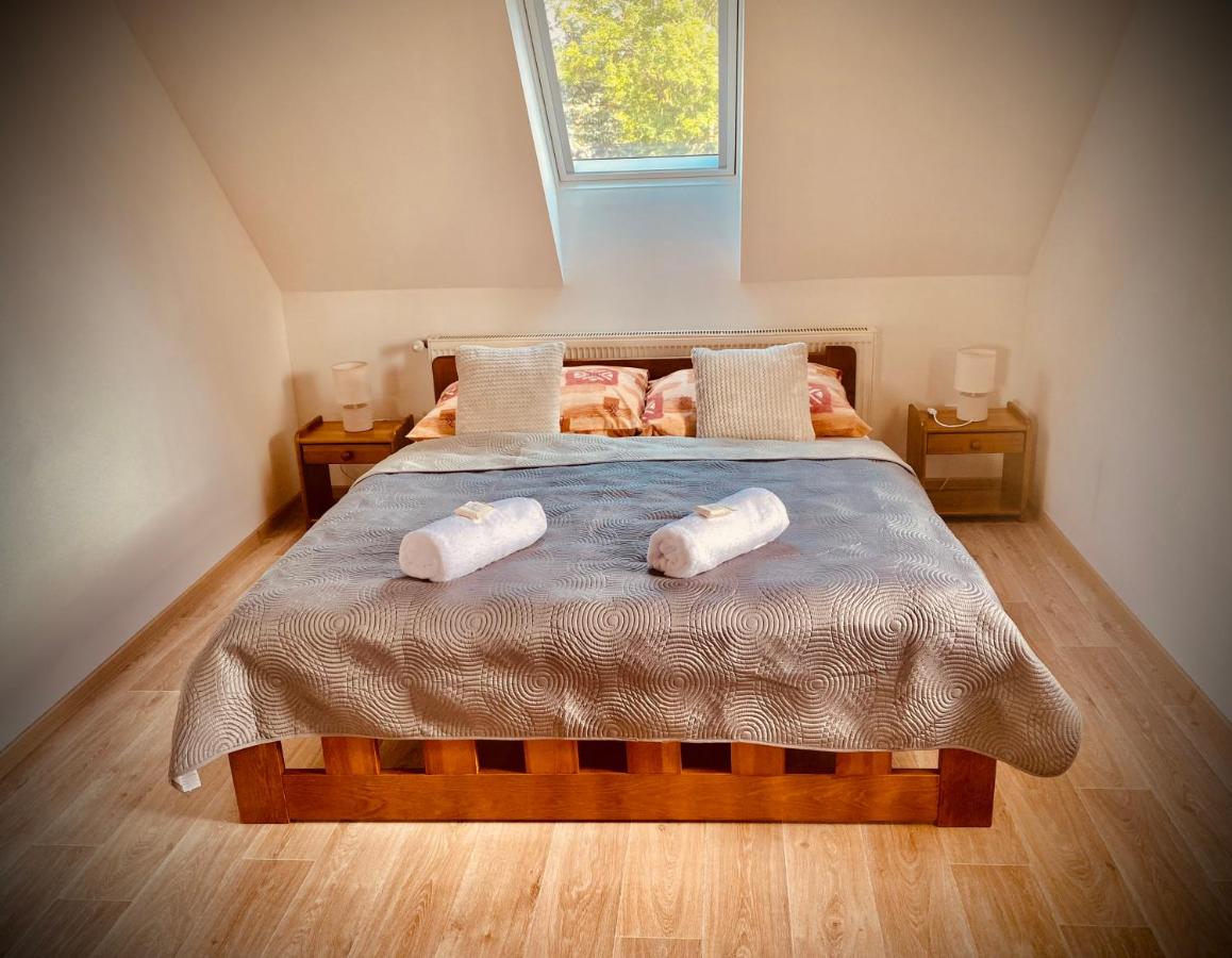 Apartamento con balcón