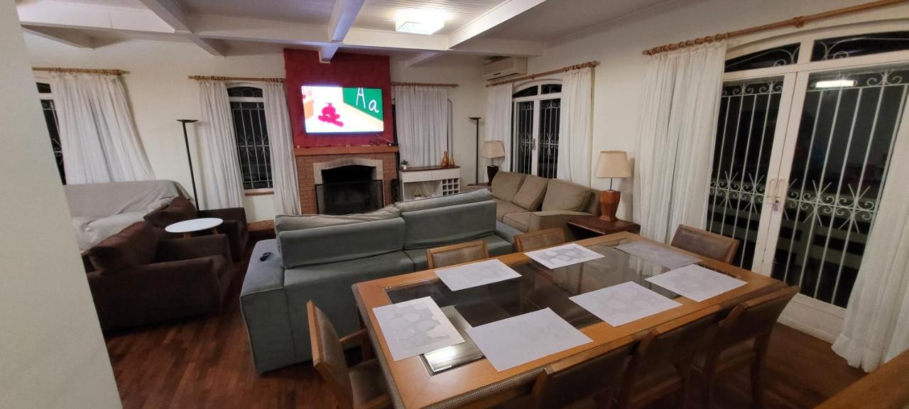 Lugar tranquilo, ideal para a família, 3km capivar - Chambres d’hôtes
