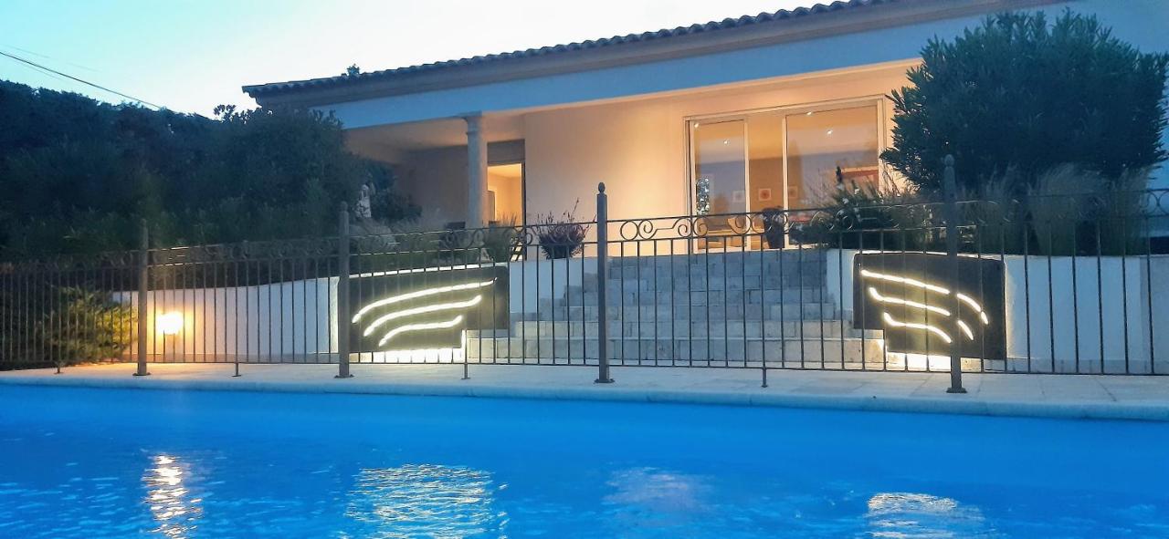 Villa Jasmin Regusse - B&B