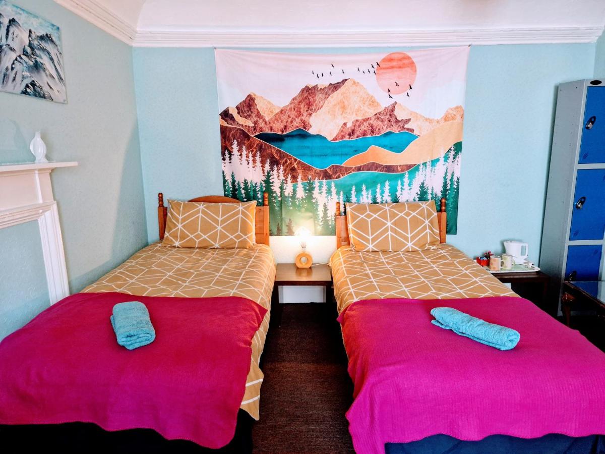 Budget Twin Room