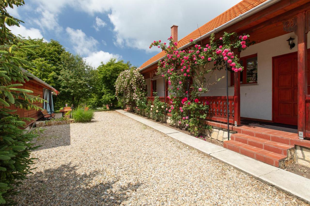 Rózsa Apartman Aggtelek - Ferienwohnung Aggtelek