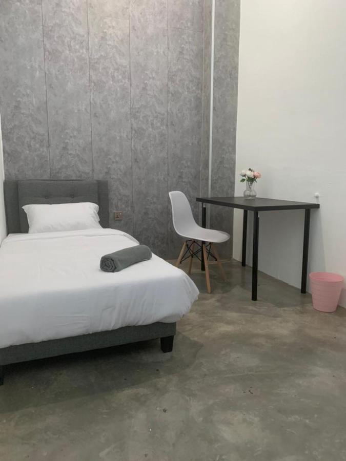 B&B Bukit Mertajam - Mini Rest Room (Mini but 99% Full Equipped) - Bed and Breakfast Bukit Mertajam