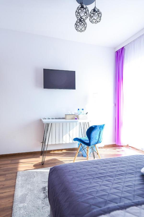 Chambre Triple avec Salle de Bains Commune