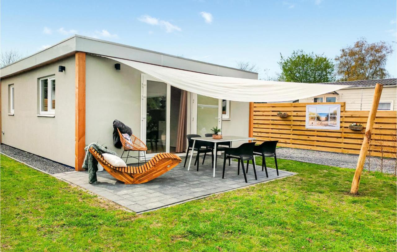 B&B Heinkenszand - Gorgeous Home In Heinkenszand With Outdoor Swimming Pool - Bed and Breakfast Heinkenszand