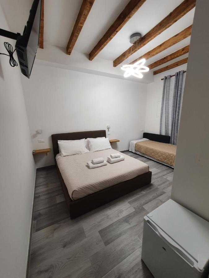 5 Terre Station Rooms - Chambres d’hôtes