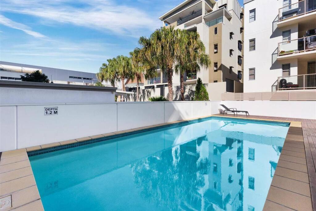 B&B Brisbane - Merivale stay in South Brisbane two beds two baths one parking - Bed and Breakfast Brisbane