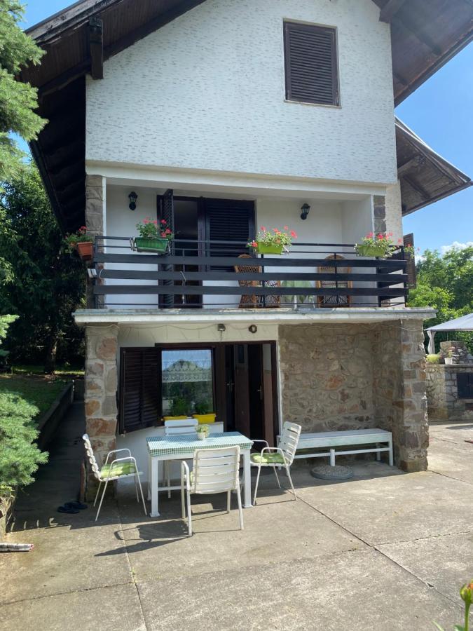 Simsir villa Novi Sad wifi - B&B