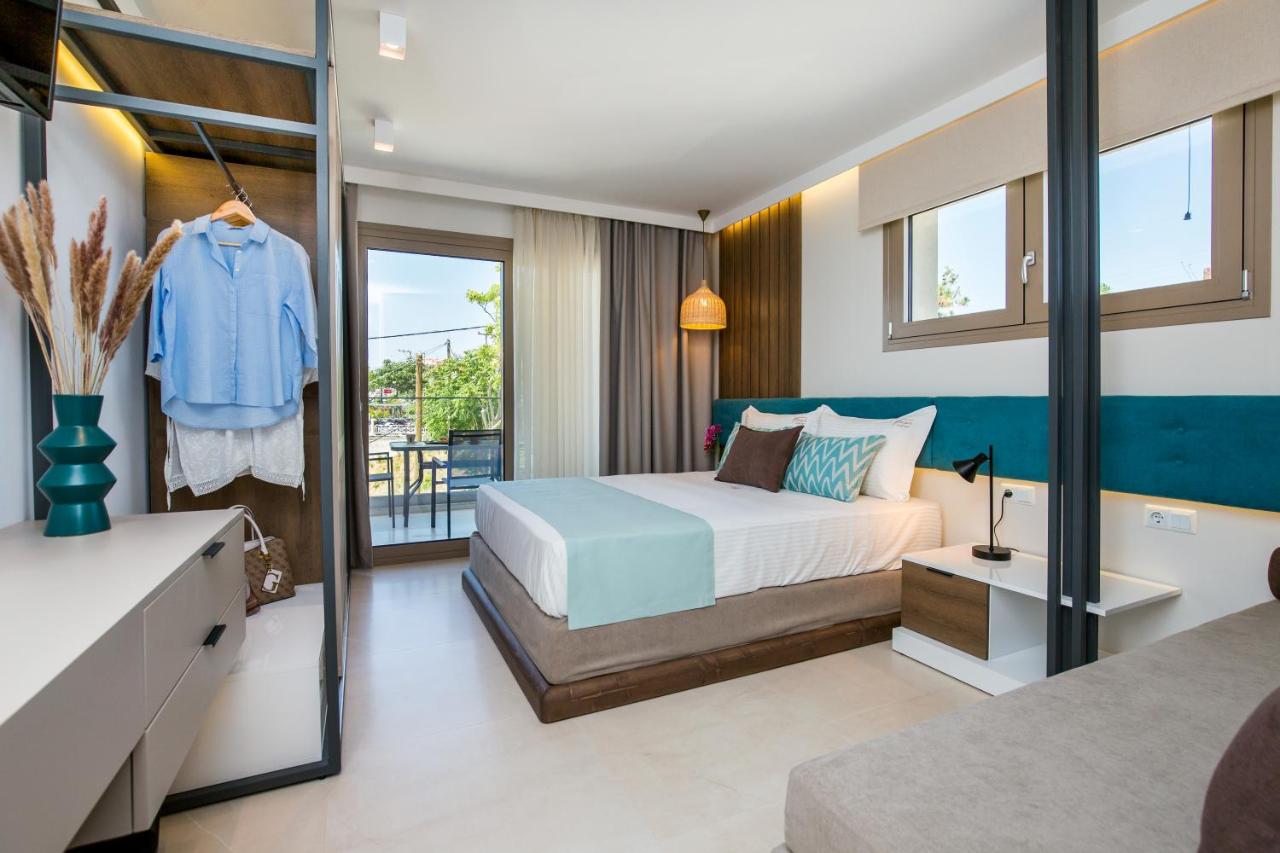 Triple Room with Balcony