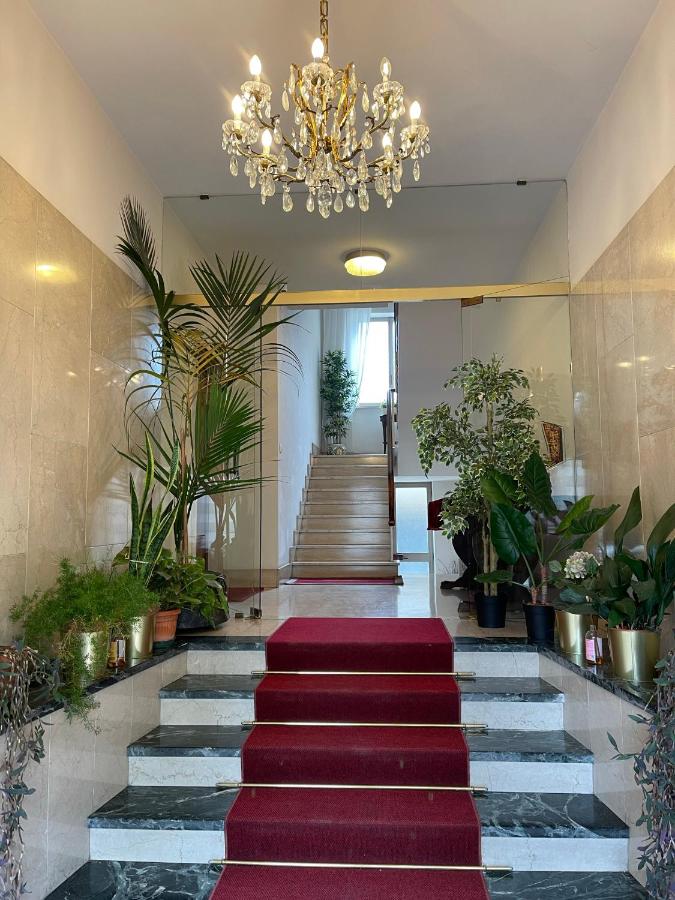 Mancini 1 - Gran Madre - B&B