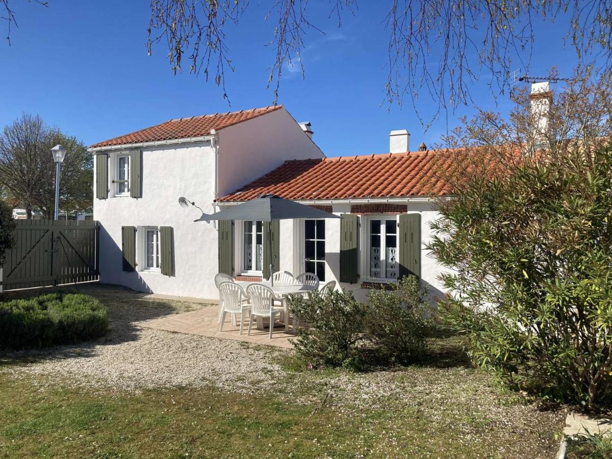 Maison charmante 6 pers, jardin clos, TV et Wifi, proche commerces et plage, petit chien accepté. - FR-1-224B-165 - Chambres d’hôtes