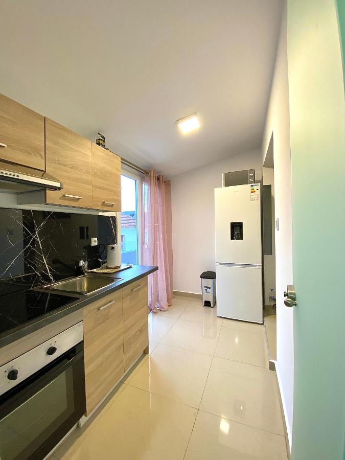 elegancevilla - B&B Rachóni