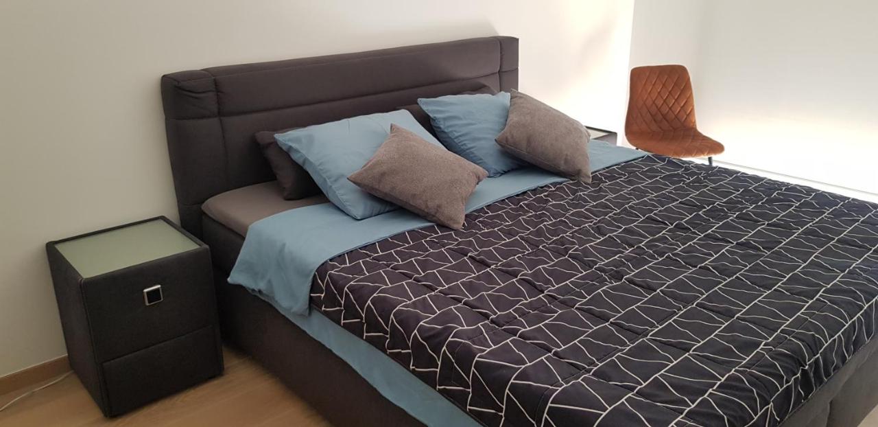 Appartamento con 2 Camere da Letto