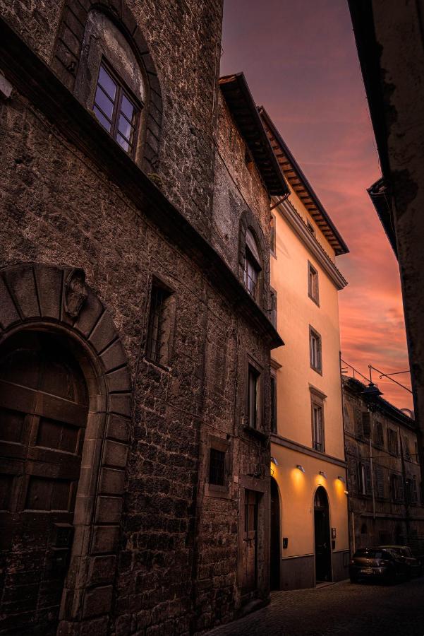 PALAZZO UBERTINI Urban Suites - Bed and Breakfast