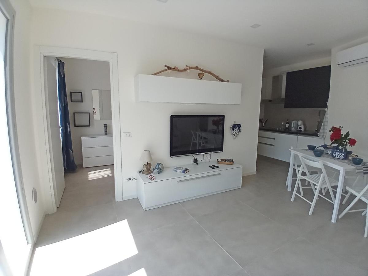 Mirasole Holiday House - B&B Leggiuno