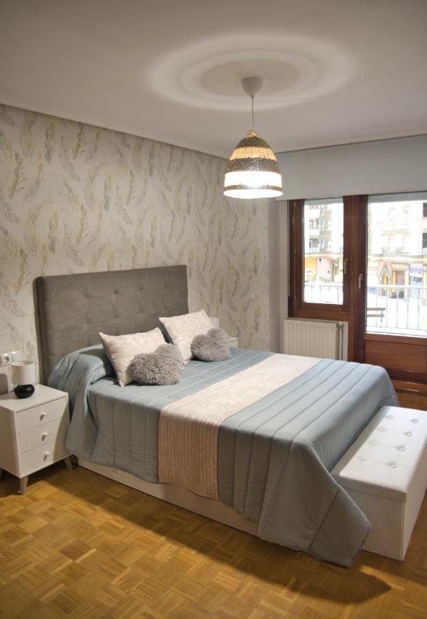 B&B Avilés - La Villa De Lore, Piso Completo Apto 6 Personas - Bed and Breakfast Avilés