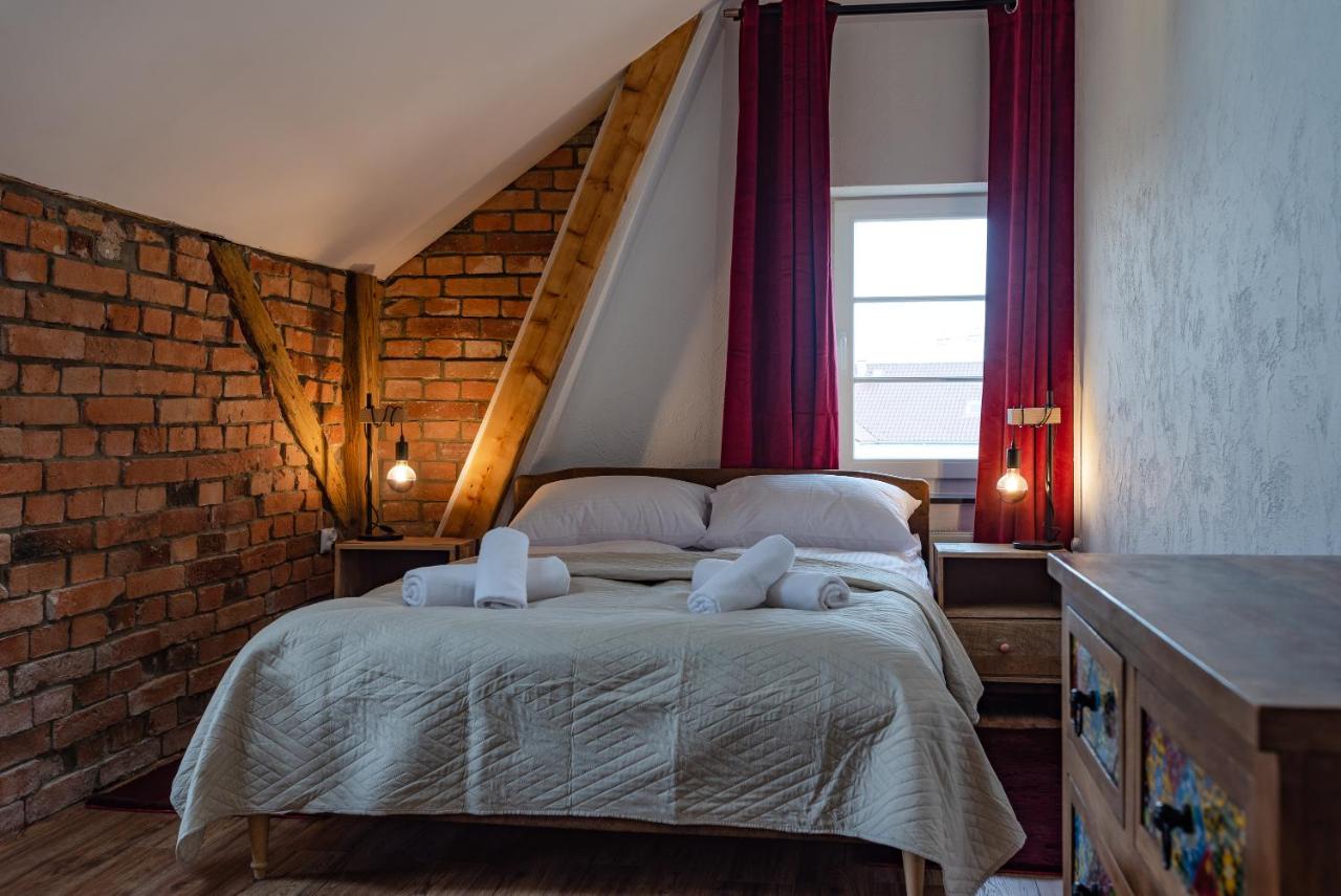 Appartamento con 2 Camere da Letto