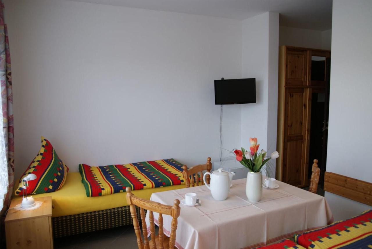 Triple Room with Private Bathroom
