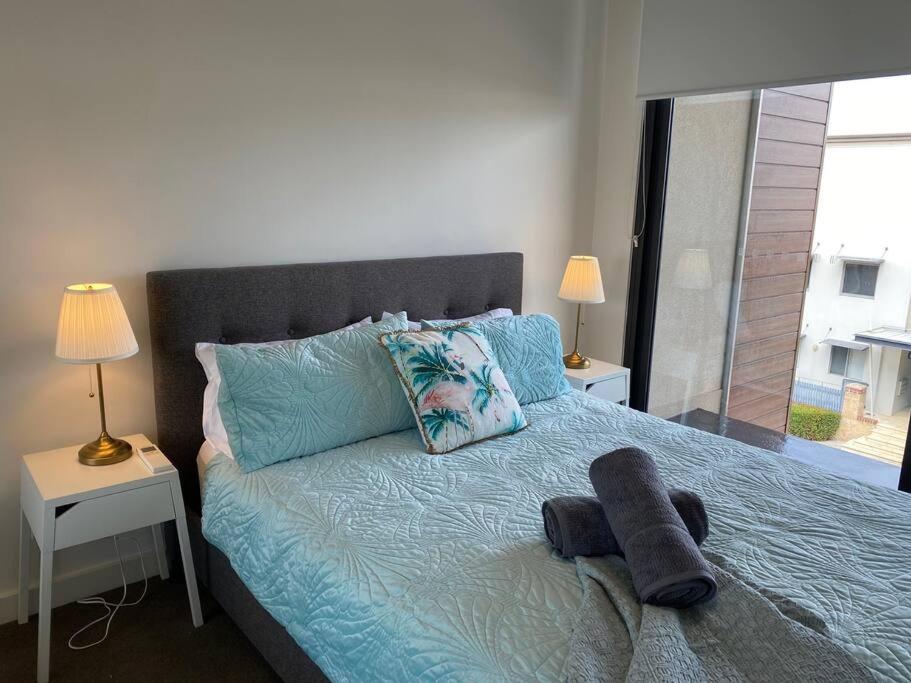 B&B Perth - PERFECT ASCOT CITY AIRPORT RIVER MARINA PARK&WINE - Bed and Breakfast Perth