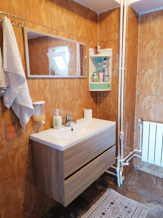 Triple Room with Shared Bathroom