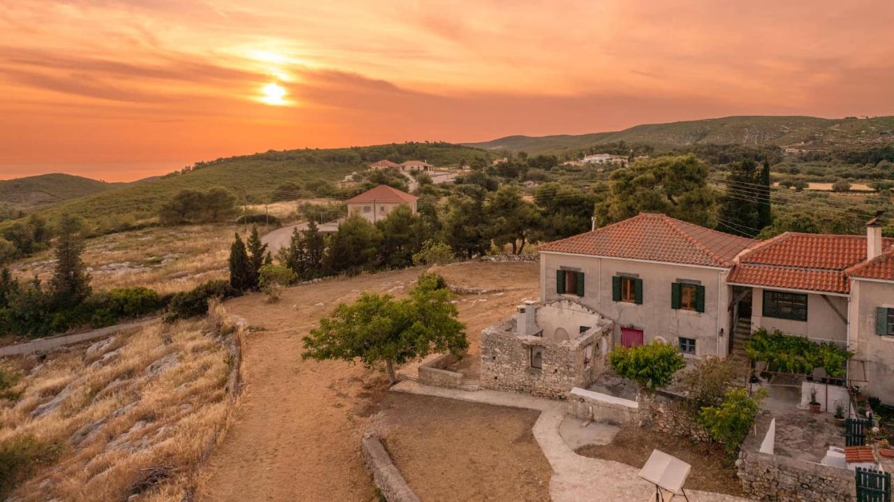 Villa MarFo Natural Park by "elite" - B&B