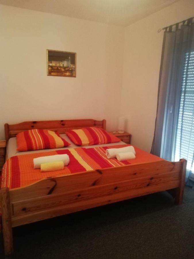 Appartement met 1 Slaapkamer en een Balkon