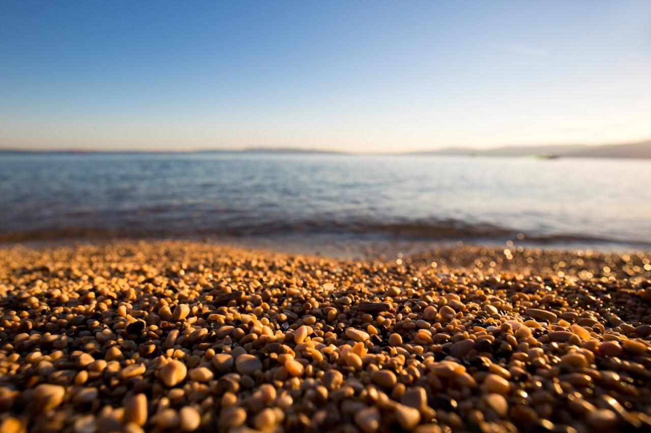 Weekly&Less near Campus with fast Wi-fi and free parking - Chambres d’hôtes Rijeka