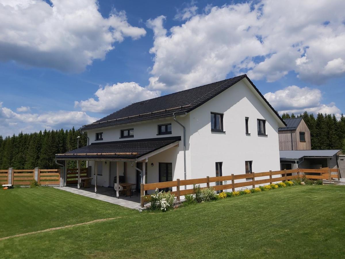APARTMÁNY POD SJEZDOVKOU - B&B