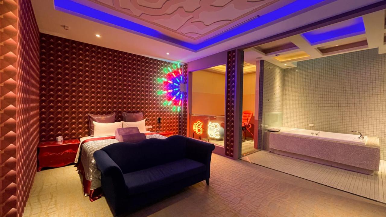 Habitación con bañera - cama grande