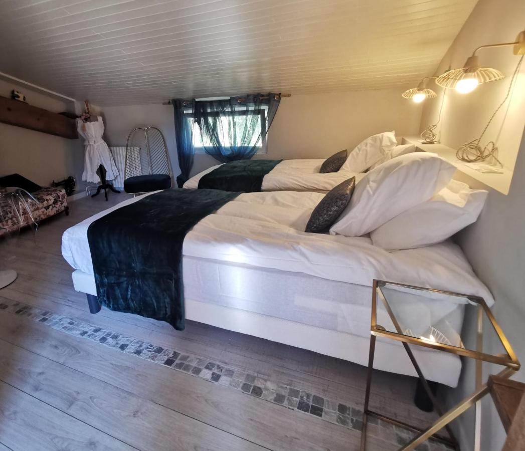 Chambre Double ou Lits Jumeaux avec Balcon