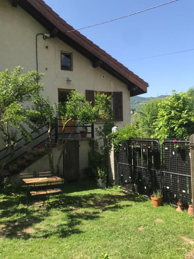 Belladone Guest House theys Les 7 Laux - B&B