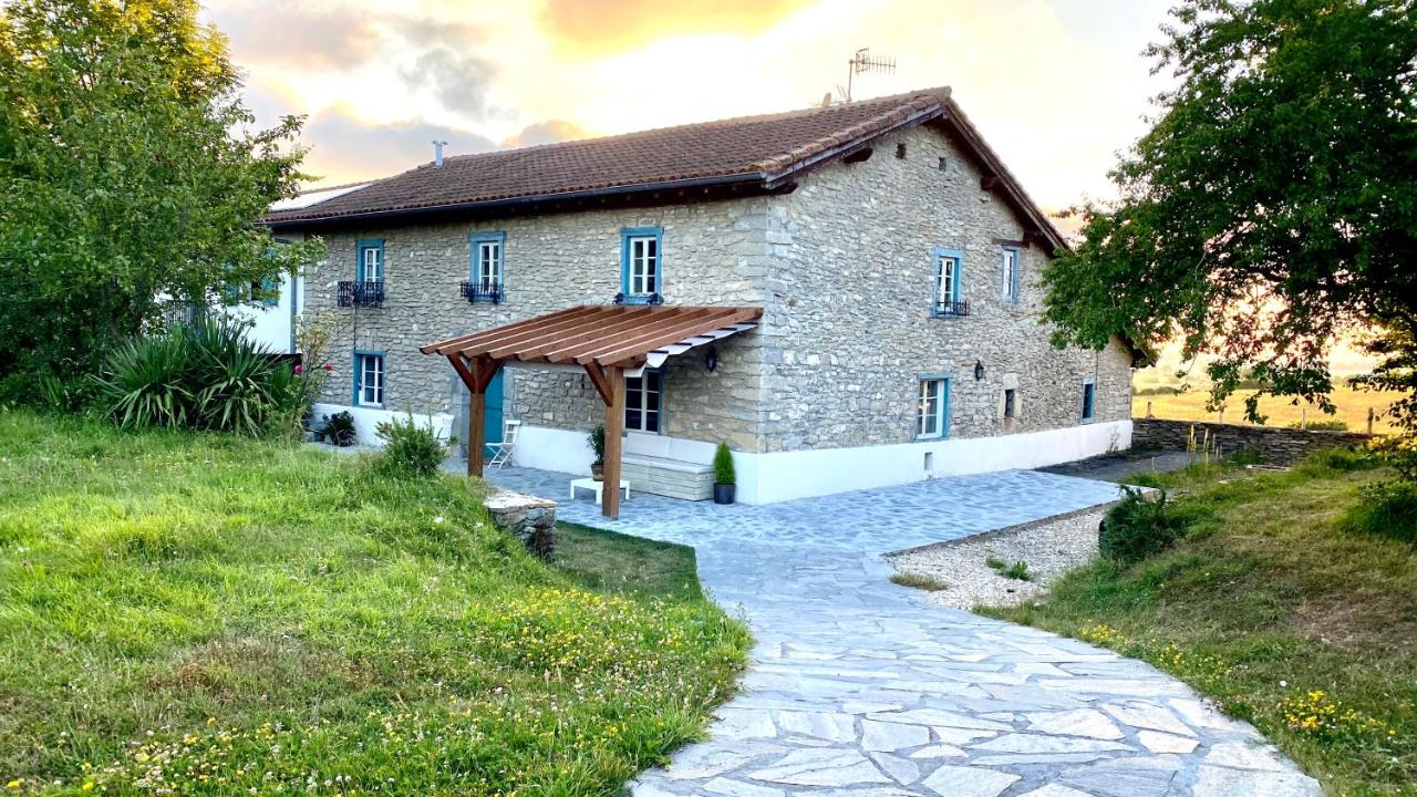 B&B Untza - Ulle Gorri Rural House - Casa Rural - Bed and Breakfast Untza