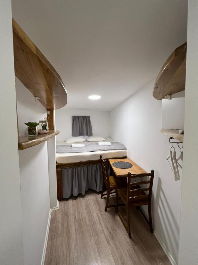 Chambre Lits Jumeaux avec Salle de Bains